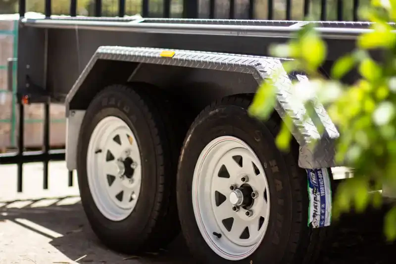 Tips on How to Load a Trailer Safely Tips on How to Load a Trailer Safely